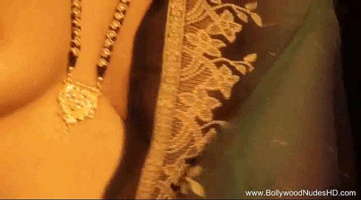 Exotic Dance Of Horny Indian Milf