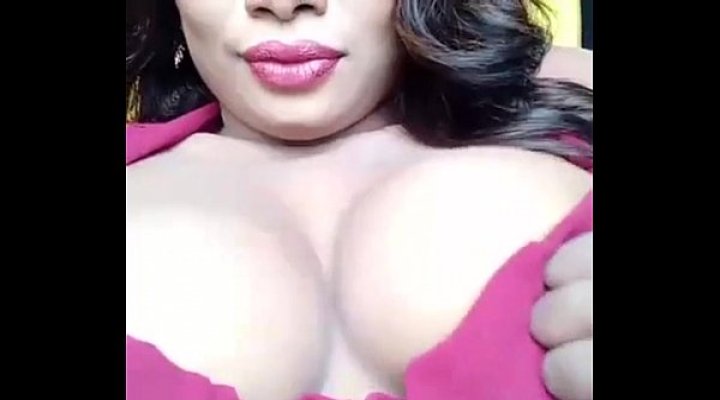 Rashmi Alon Facebook Nude Show Model