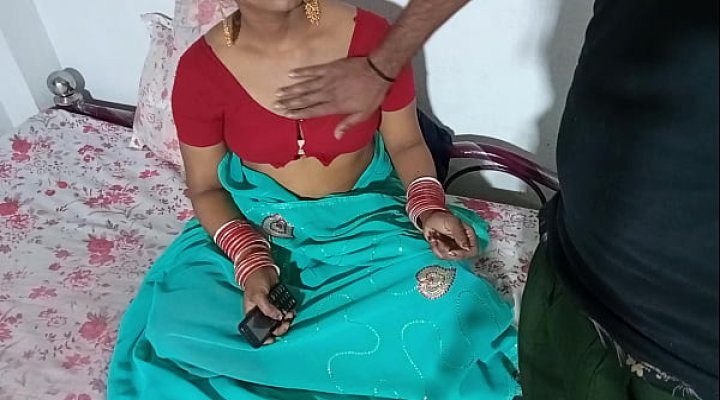 Husband Fucks Wife Alone At Home - Hindi Hd Porn